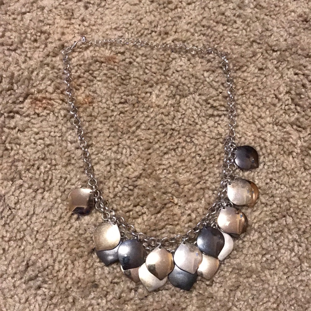 🌸Gold and Silver Statement Necklace🌸